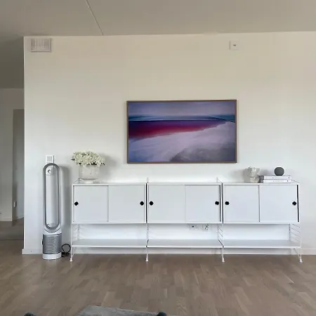 Lägenhet New 4 Bedroom In